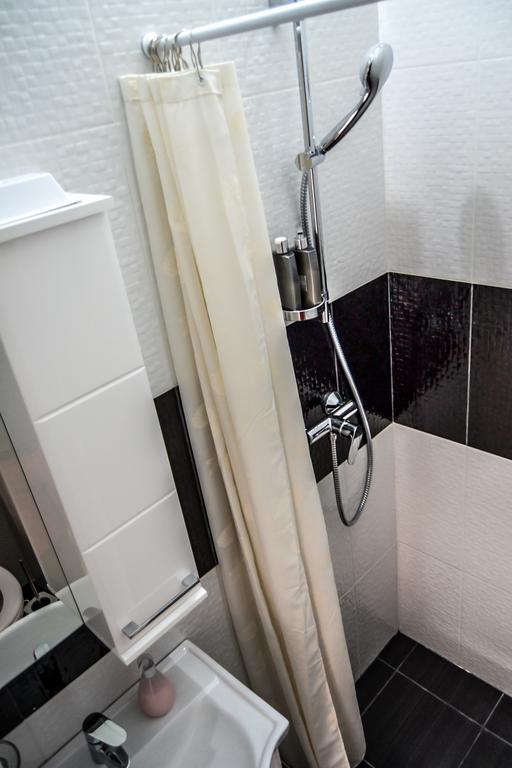 Modena Apartments Novi Sad Chambre photo